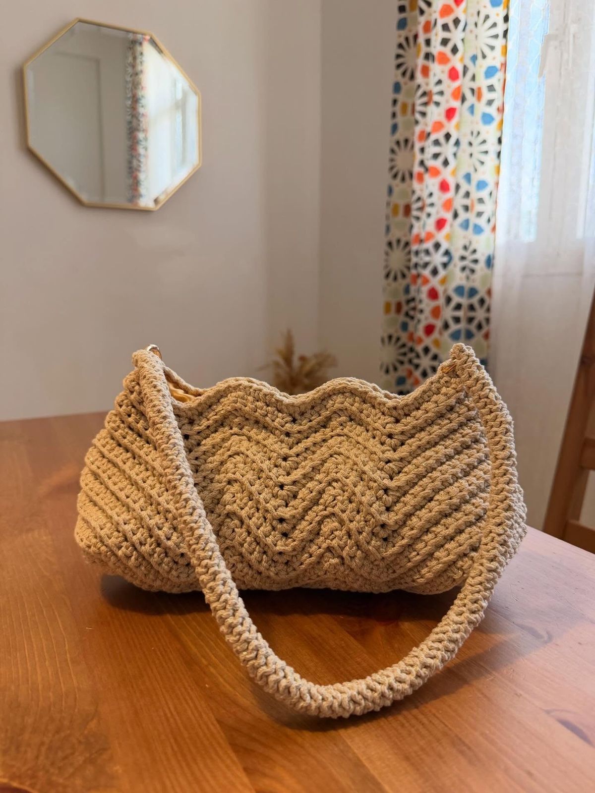 Handmade crochet bag by Loomé by Shilpa, Al Ain UAE.